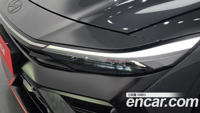 Hyundai AVANTE 2025 — photo 8