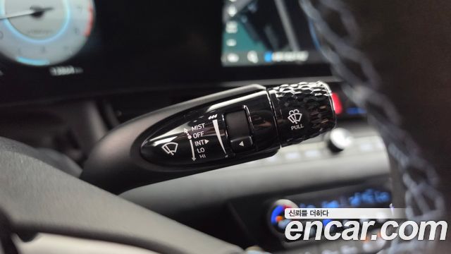 Hyundai AVANTE 2025 — photo 28