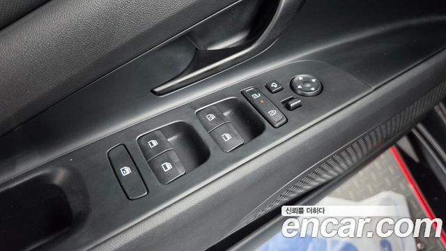 Hyundai AVANTE 2025 — photo 29