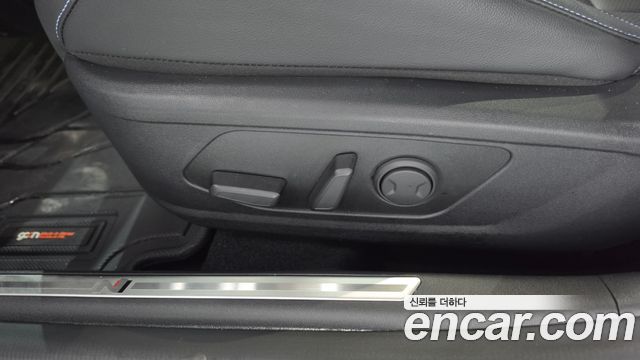 Hyundai AVANTE 2025 — photo 31