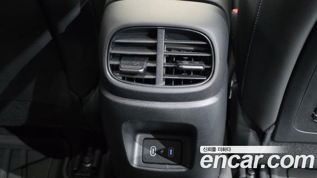 Hyundai AVANTE 2025 — photo 35