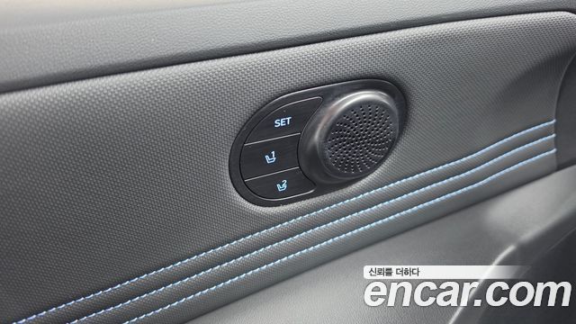 Hyundai AVANTE 2025 — photo 38