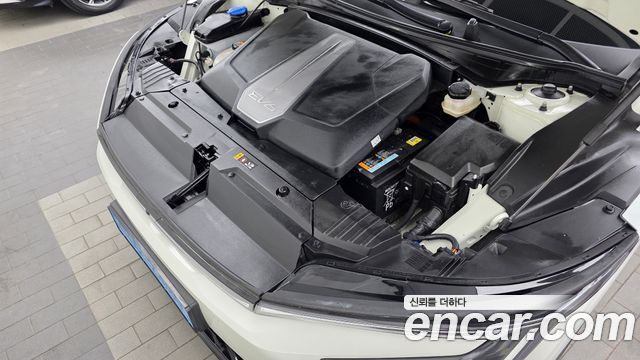 Kia EV6 2025 — photo 6