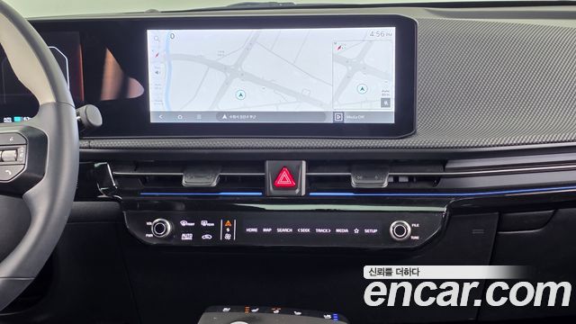 Kia EV6 2025 — photo 20