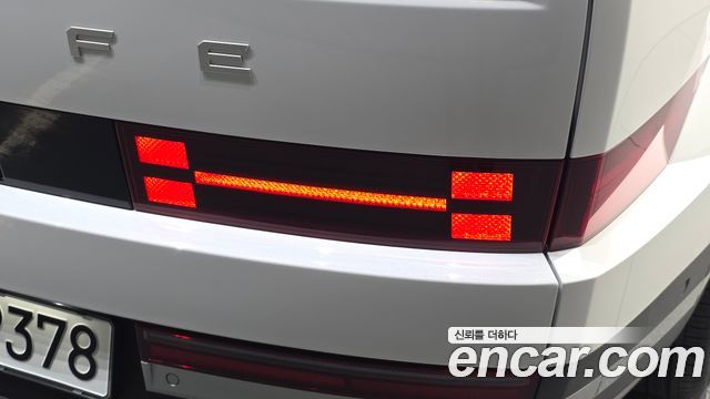 Hyundai Santafe 2025 — photo 9