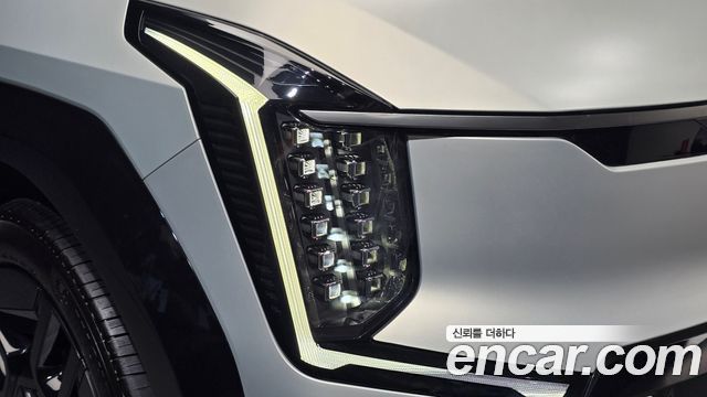 Kia EV9 2024 — photo 8