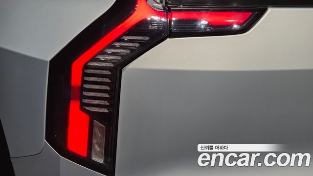 Kia EV9 2024 — photo 9