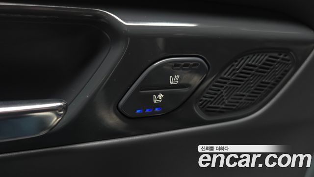 Kia EV9 2024 — photo 30