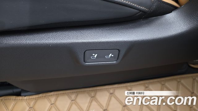Kia Canival 2023 — photo 24