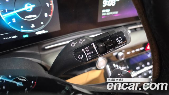 Kia Canival 2023 — photo 26