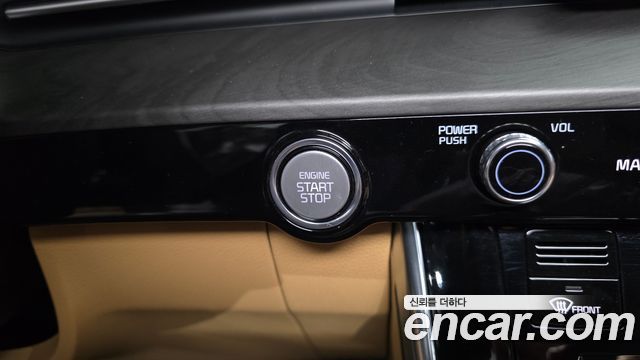 Kia Canival 2023 — photo 29