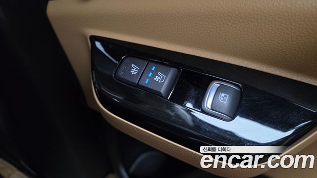 Kia Canival 2023 — photo 35