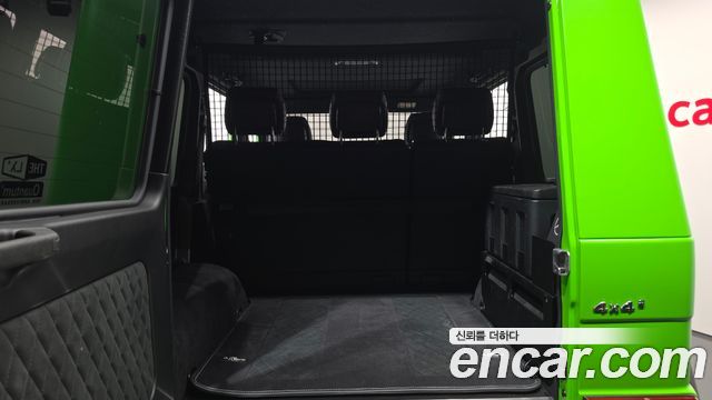 Mercedes-Benz G-Class 2018 — photo 19