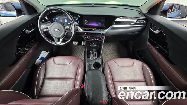 Kia Niro 2020 — photo 10