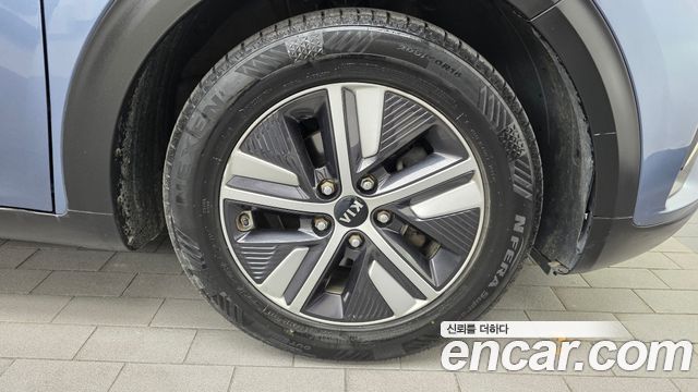 Kia Niro 2020 — photo 7