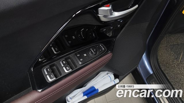 Kia Niro 2020 — photo 27