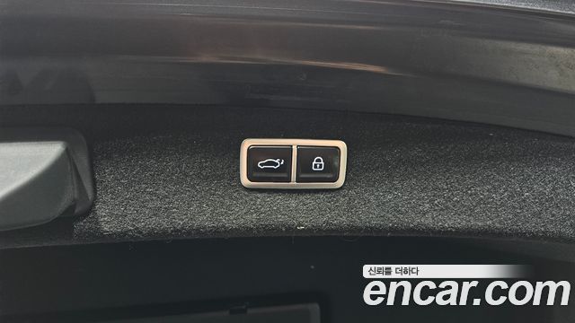 Genesis G80 2021 — photo 31