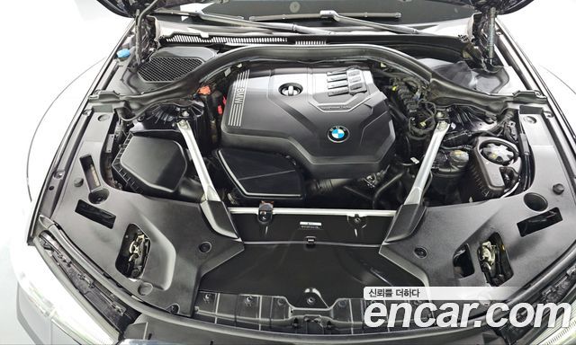BMW 5-Series 2021 — photo 6