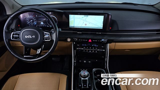 Kia Canival 2023 — photo 10