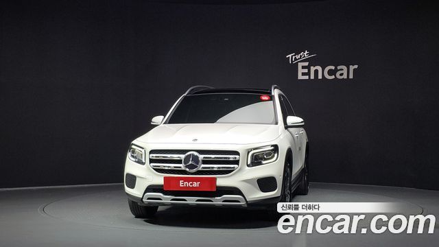 Mercedes-Benz GLB-Class 2021 — photo 3