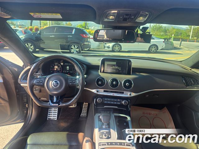 Kia Stinger 2018 — photo 7