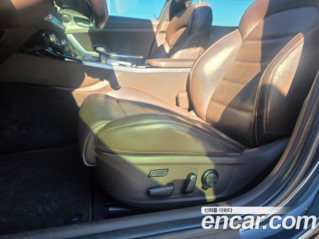 Kia Stinger 2018 — photo 13