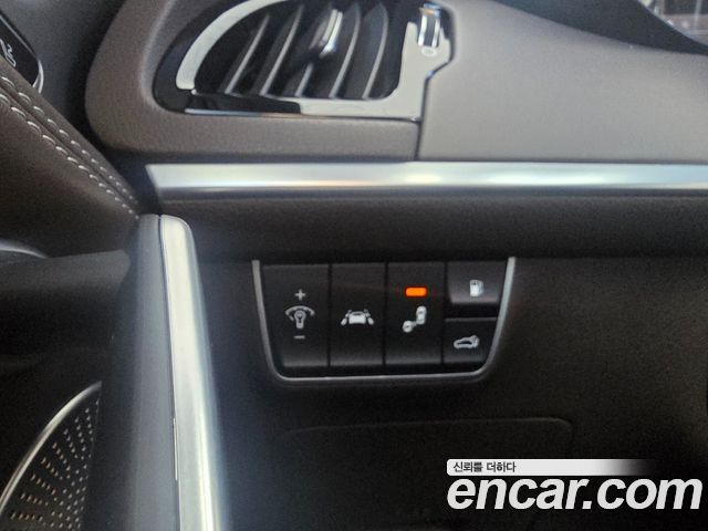 Kia Stinger 2018 — photo 19