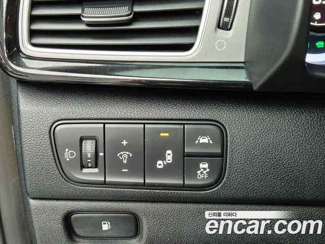 Kia Niro 2017 — photo 19