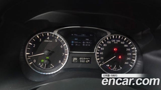 Infiniti QX60 2015 — photo 8