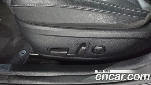 Kia K7 2020 — photo 31