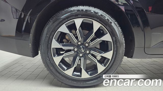 Kia Canival 2022 — photo 5