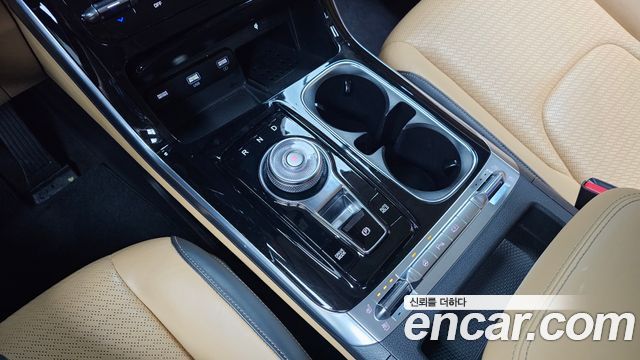 Kia Canival 2022 — photo 12