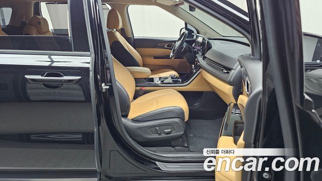 Kia Canival 2022 — photo 16