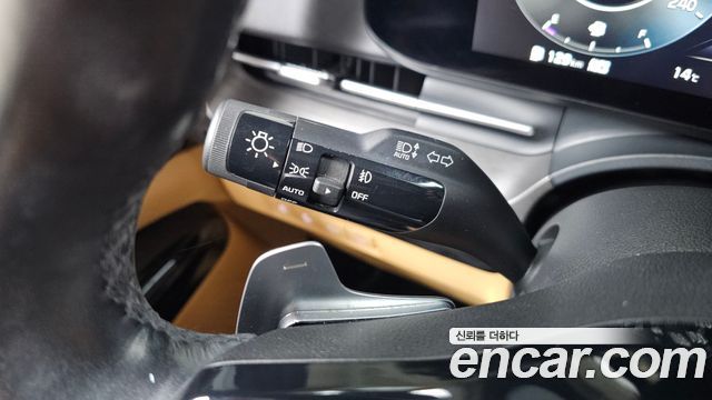 Kia Canival 2022 — photo 30