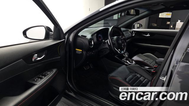 Kia K3 2019 — photo 10