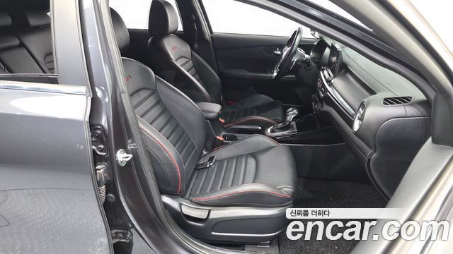 Kia K3 2019 — photo 11