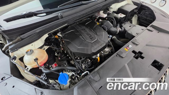 Kia Canival 2023 — photo 6