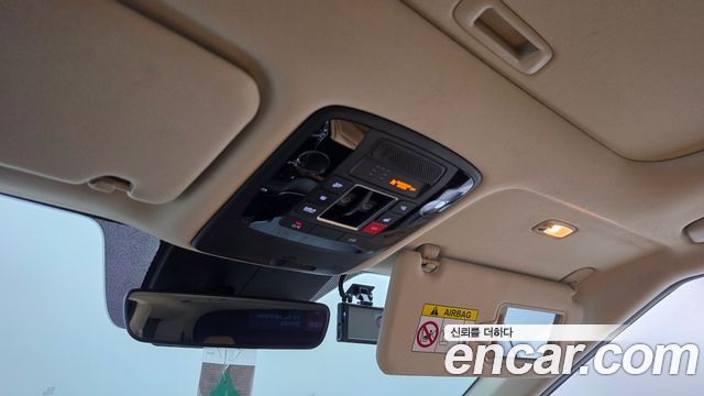 Kia Canival 2023 — photo 24