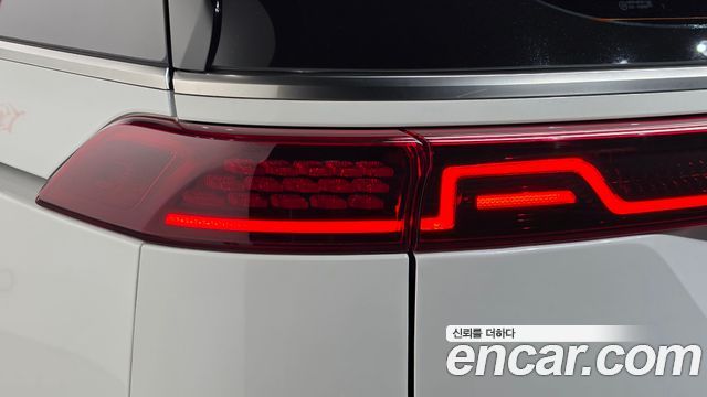 Kia Canival 2023 — photo 9