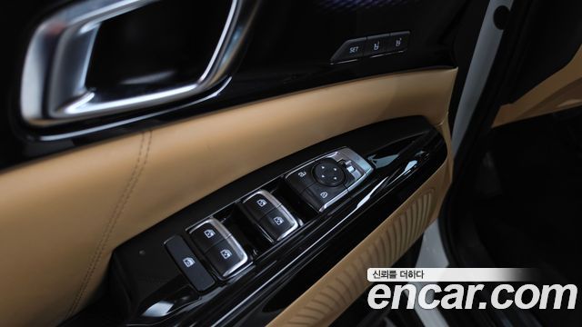 Kia Canival 2023 — photo 27