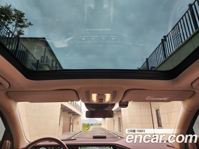 Mercedes-Benz GLS-Class 2021 — photo 9