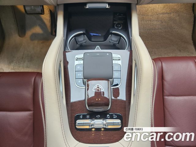 Mercedes-Benz GLS-Class 2021 — photo 15