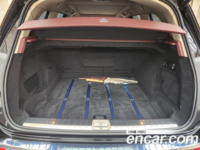 Mercedes-Benz GLS-Class 2021 — photo 19