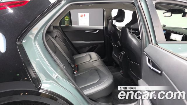 Kia Niro 2023 — photo 18