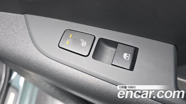 Kia Niro 2023 — photo 25