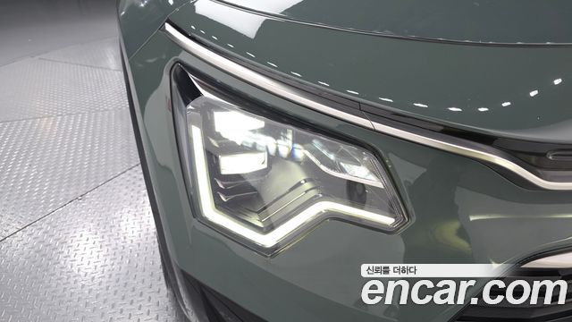 Kia Niro 2023 — photo 8
