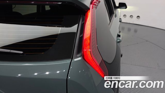 Kia Niro 2023 — photo 9