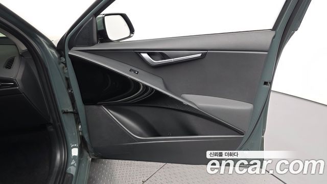 Kia Niro 2023 — photo 14