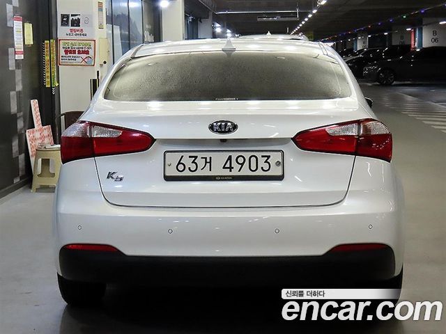 Kia K3 2015 — photo 5