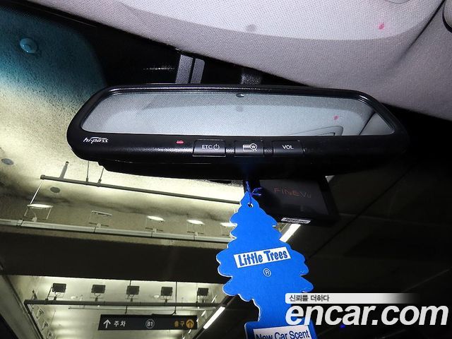 Kia K3 2015 — photo 17
